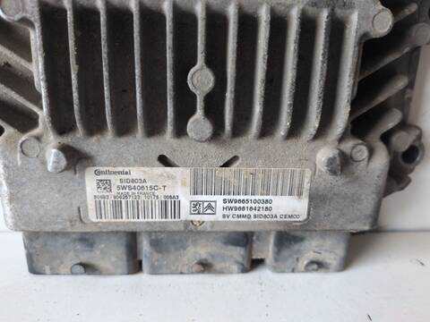 Foto 2ª: Centralita Motor ECU Citroen Jumpy RHK (2010)