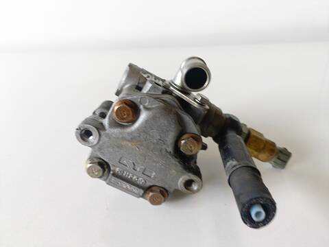 Foto 3ª: Bomba de Direccion Audi A3 1.8 AMBIENTE 125CV (1997)