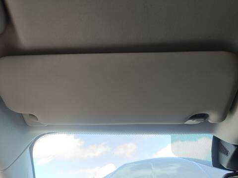 Parasol Izquierdo Jaguar XE PRESTIGE 179CV 132KW