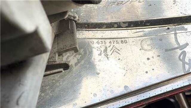 Foto 2ª: Piloto Trasero Izquierdo Citroen C4 2.0 SX [2.0 LTR. - 100 KW HDI FAP CAT (RHR - DW10BTED4)] [RHJ (DW10BTED4)]