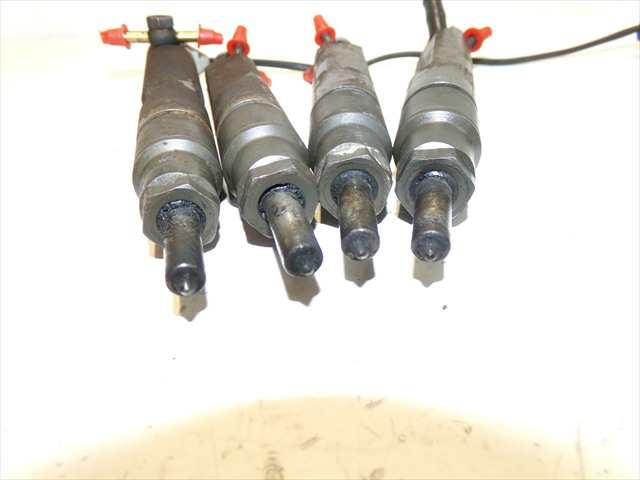 Foto 2ª: Inyectores Seat Ibiza 1.9 SDI 6L, 2002-2008 [ASY] (2004)