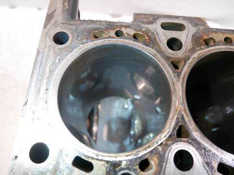 Foto 3ª: Bloque Motor Ssangyong Actyon 136 - 141 CV [671.960 OM671 D20DT]