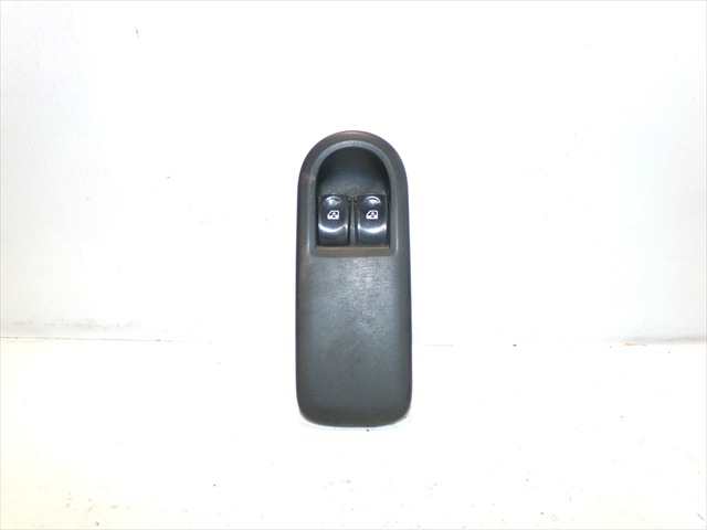 Botonera Elevalunas Renault Clio 1.4 G 2005-2009