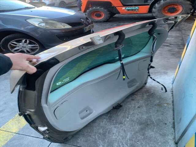 Foto 2ª: Portón Renault Scenic 1.6 DCI 130CV [R9M 402] (2013)