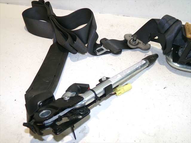 Foto 3ª: Cinturón Delantero Izquierdo Honda Jazz 1.4 G 2002-2008 [L13A1] (2006)