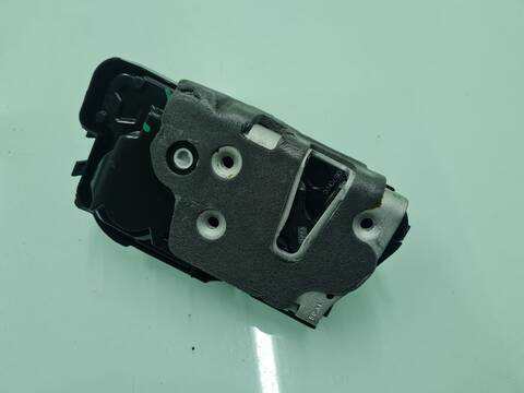 Foto 3ª: Cerradura Puerta Trasera Izquierda Ford Kuga HYBRID ST-LINE 150CV [YLDC] (2020)