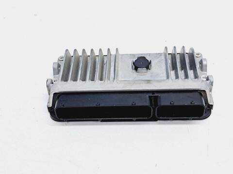 Centralita Motor ECU Toyota Corolla 1.8 98CV 72KW