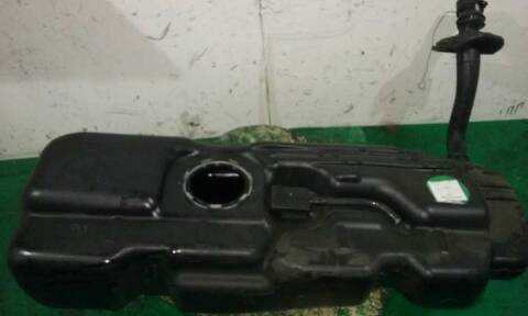 Deposito de Combustible Mercedes Vito 109/111 CDI LANG 447.601) 114CV 84KW