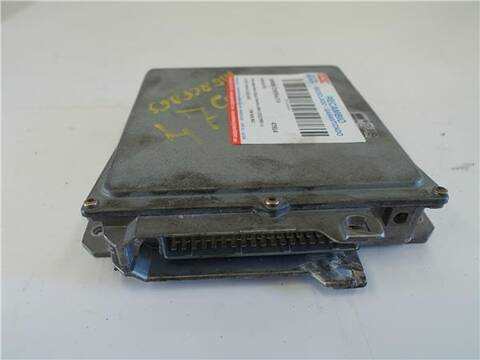 Foto 1ª: Centralita Motor ECU Mercedes Clase E 180 E 300 TURBO-D 210.025) BERLINA 177CV 130KW [OM 606.962] (2000)