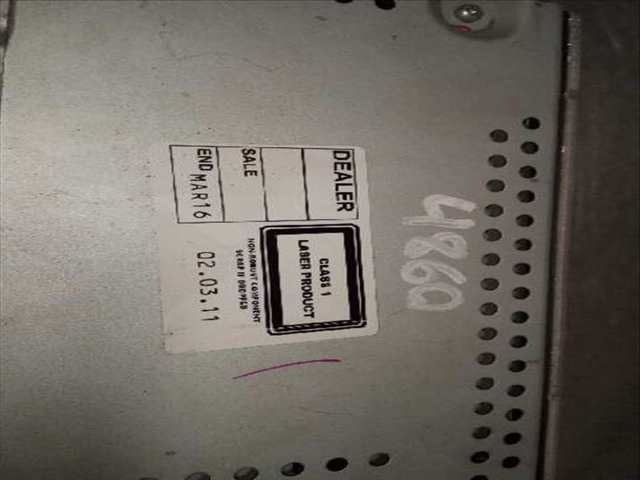 Foto 2ª: Sistema Audio Radio CD Ford Fiesta AMBIENTE 69CV 51KW [KVJA] (2011)