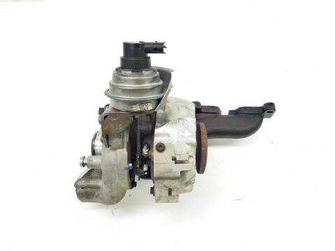 Foto 1ª: Turbocompresor Volkswagen Golf ADVANCE (2010)