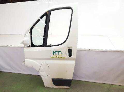 Foto 3ª: Puerta Delantera Izquierda Citroen Jumper 2.2 HDI FAP 131CV 62KW [AH03] (2014)