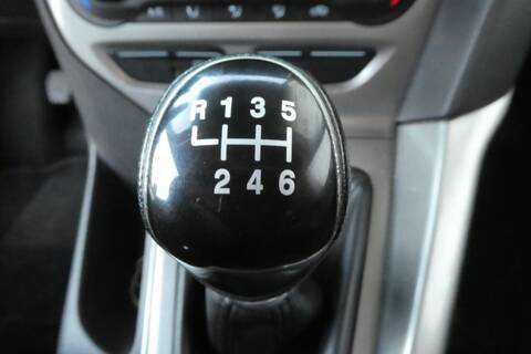 Foto 2ª: Caja Cambios Ford Focus M1DA (2012)