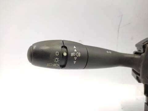 Foto 3ª: Mando Multifuncion Peugeot Partner 1.6 HDI 90 92CV 68KW FURGONETA [9H06] (2011)