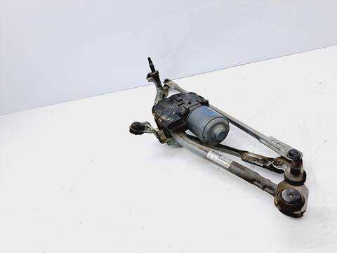 Foto 4ª: Motor Limpia Delantero Volkswagen Passat ADVANCE BMT 120CV 88KW [DCX] (2016)
