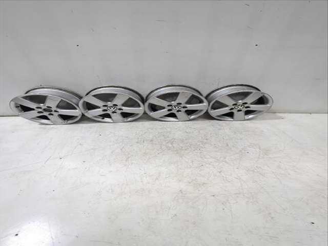 Foto 1ª: Juego LLantas Volkswagen Golf 2.0 TDI 140CV [BMM] (2003)