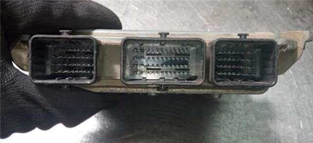 Foto 3ª: Centralita Motor ECU Citroen C3 1.4 HDI [8HX (DV4TD)]