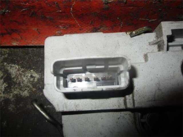 Foto 3ª: Cerradura Puerta Delantera Derecha Peugeot 307 1.6 HDI [9HX (DV6ATED4)]