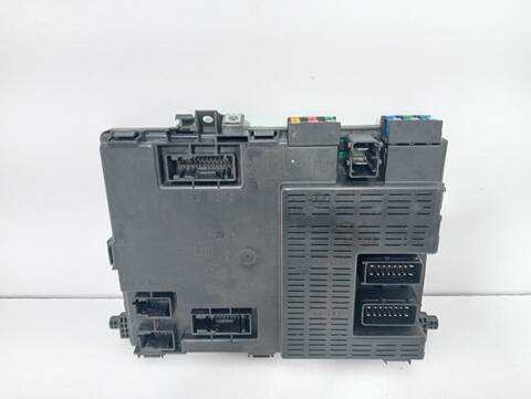 Caja Reles Fusibles Citroen Xsara 2.0 HDI EXCLUSIVE 66KW) 90CV
