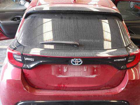 Portón Toyota Yaris 1.5 HYBRID MXPH11) 92CV 68KW