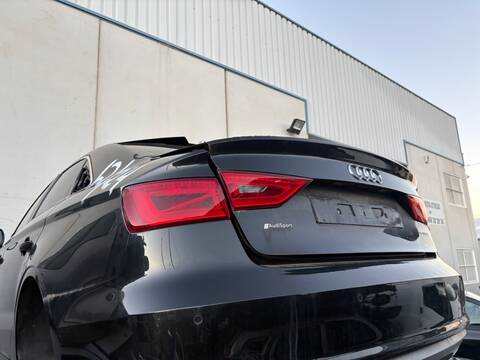 Foto 2ª: Piloto Portón Izquierdo Audi A3 CRB (2014)