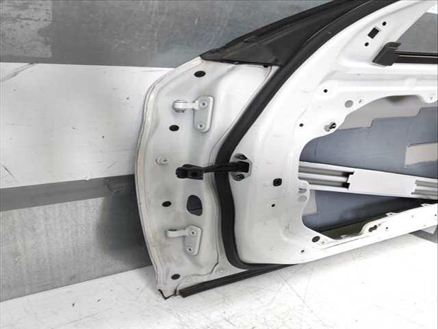 Foto 3ª: Puerta Delantera Derecha Bmw Serie 5 518 600 CV 441KW [S63B44B, S63B44T4, S63]