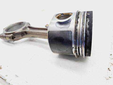 Foto 2ª: Despiece Motor Ford Galaxy AMBIENTE 116CV 85KW [AUY] (2002)