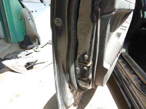 Cerradura Puerta Delantera Izquierda Mitsubishi Lancer 1.8 CY3A CY6A) 143CV 105KW