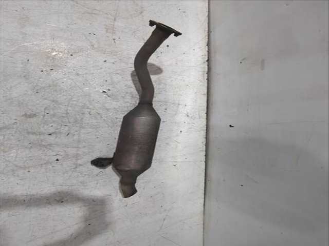 Foto 3ª: Tubo de Escape Toyota Auris 1.33 DUAL-VVTI NRE150_) 101CV [1NR-FE] (2006)