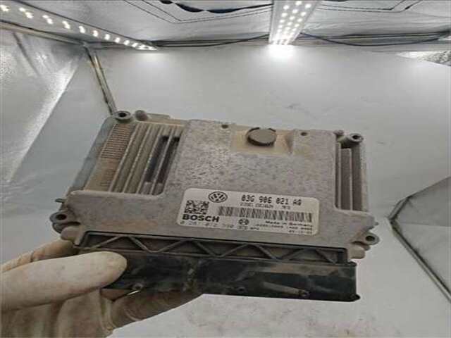 Foto 1ª: Centralita Motor ECU Volkswagen Caddy 1.9 LIFE [1.9 LTR. - 77 KW TDI] [BLS]