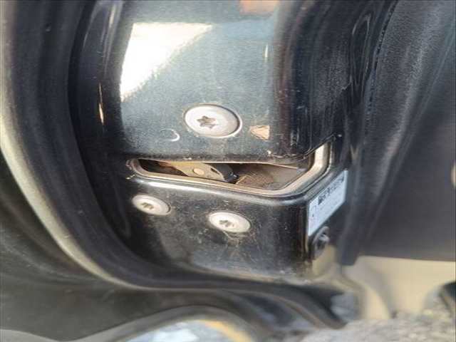 Cerradura Puerta Trasera Izquierda Toyota Land Cruiser VXL 173CV 127KW