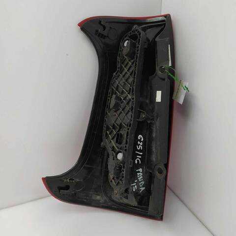 Piloto Trasero Derecho Fiat Panda 0.9 NATURAL POWER 312PXG1A 312PYC1A)