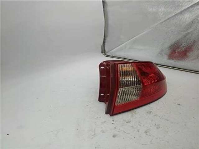 Foto 2ª: Piloto Trasero Derecho Hyundai Getz 1.1 BÁSICO EDITION-PLUS [1.1 LTR. - 49 KW 12V CAT]