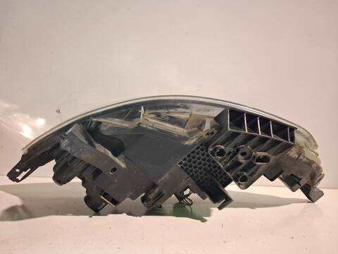 Foto 3ª: Faro Derecho Nissan Qashqai K9K636 (2014)