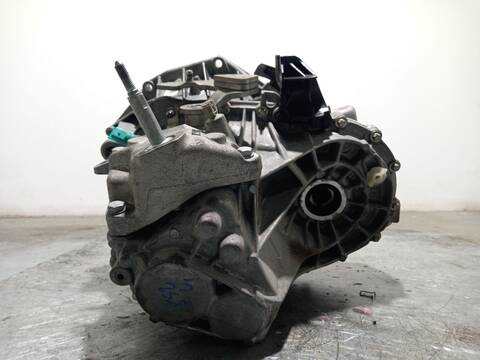Foto 3ª: Caja Cambios Dacia Duster 1.5 DCI 109CV 80KW [K9K666] (2015)
