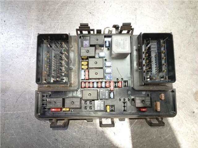 Caja Reles Fusibles Ford Mondeo 2.0 ST-LINE [2.0 LTR. - 110 KW TDCI CAT]