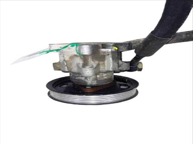 Foto 3ª: Bomba de Direccion Volkswagen Passat 1.9 TDI 130CV (2000)