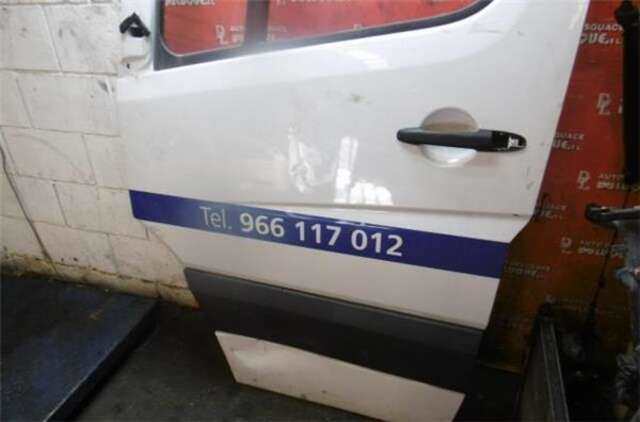 Foto 2ª: Puerta Delantera Izquierda Mercedes Sprinter 210 CDI [OM 651.955]