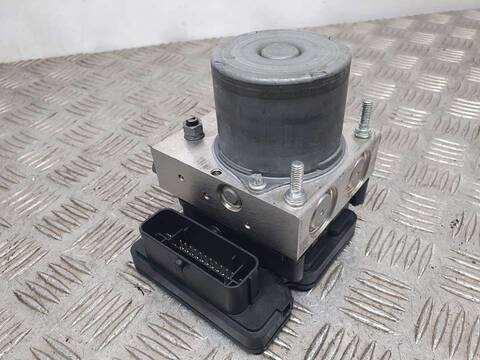 Foto 2ª: Abs Peugeot Boxer 330 L1H1 PREMIUM BLUEHDI 120 START STOP 120CV 88KW FURGON [4H03] (2021)