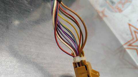 Retrovisor Derecho Volkswagen Phaeton TDI V10 5 ASIENTOS) 313CV 230KW