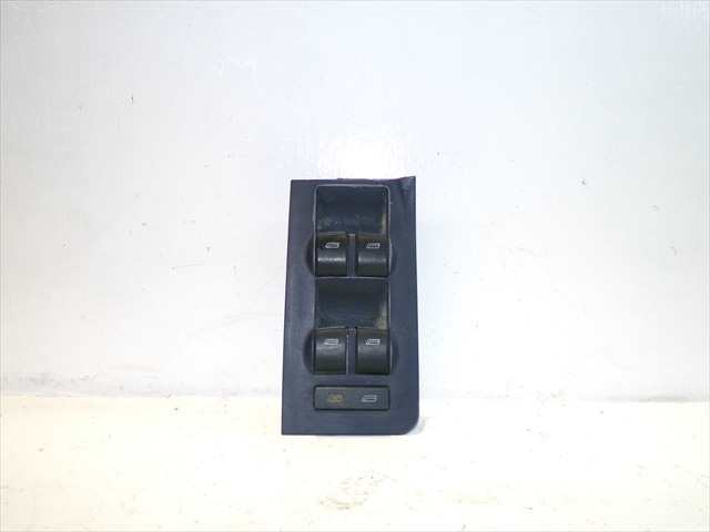 Foto 1ª: Botonera Elevalunas Audi A6 2.5 TDI 1997-2005 [AKE] (2001)