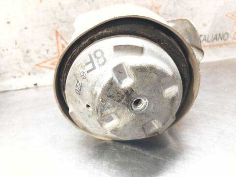 Foto 3ª: Soporte Motor Mercedes Clase E 180 E 55 AMG KOMPRESSOR 211.076) 476CV 350KW [M 113.990] (2004)