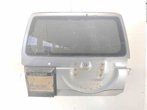 Portón Mitsubishi Montero 2.5 TD