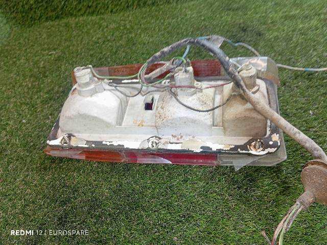 Foto 4ª: Piloto Trasero Izquierdo Nissan Patrol 3.3 D SD33 5P (1989)