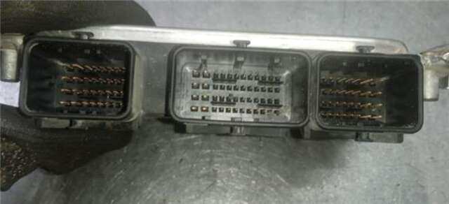 Foto 3ª: Centralita Motor ECU Peugeot 206 1.6 16V [NFU (TU5JP4)]