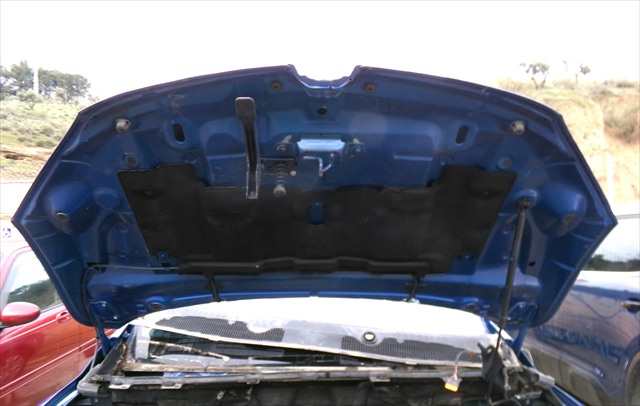 Foto 2ª: Capot Renault Megane 1.5 DCI RANCHERA, 2008-2013 [K9KJ8] (2011)