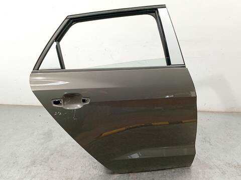Puerta Trasera Derecha Audi A1 30 TFSI 116CV 85KW