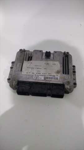 Foto 2ª: Centralita Motor ECU Citroen C4 1.6 D [9HX] (2009)