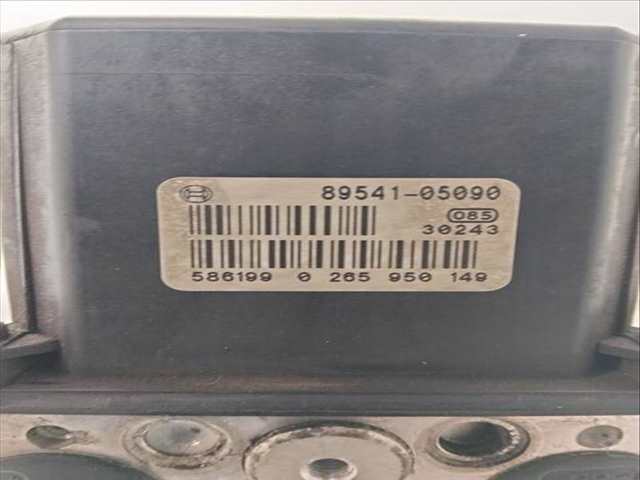 Foto 2ª: Abs Toyota Avensis 2.2 D-4D EXECUTIVE BERLINA 5-PTAS.) 150CV (2003)