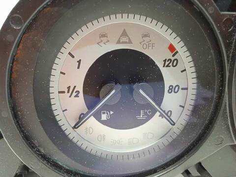 Foto 3ª: Cuadro de Instrumentos Mercedes Clase C 160 C 180 CGI BLUEEFFICIENCY 204.031) 156CV 115KW [274910] (2013)